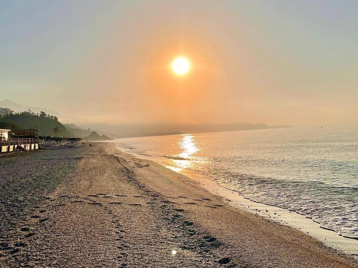 Escapada Familiar En Torrox Costa A 100M De La Playa, Vistas Al Mar Y Parking Gratis 아파트 외부 사진
